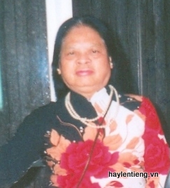 Bà Trần Thị Nga