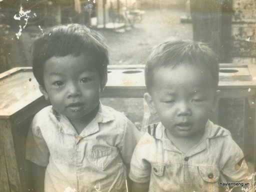 Hai anh em Dương Thanh Hải lúc nhỏ