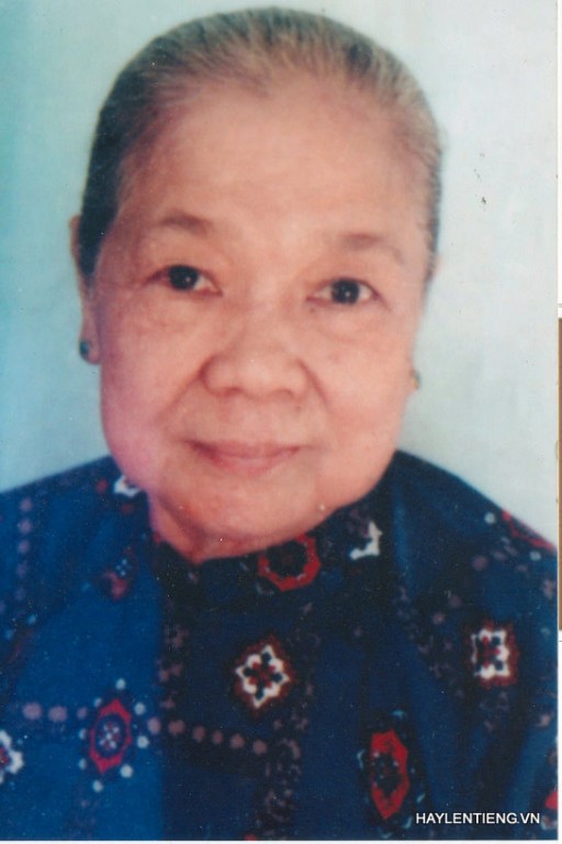 Bà Phạm Thị Huế